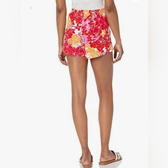 Roxy Easy Does It High Rise Pull On Shorts - Picture 2 of 9